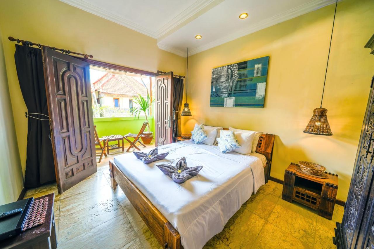 De Cinta Villa - Kuta - 5 Bedrooms - Heart Of Kuta المظهر الخارجي الصورة