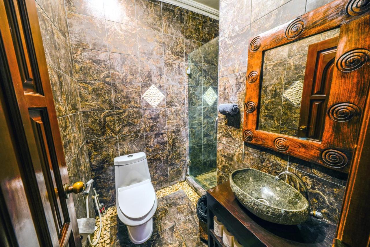 De Cinta Villa - Kuta - 5 Bedrooms - Heart Of Kuta المظهر الخارجي الصورة